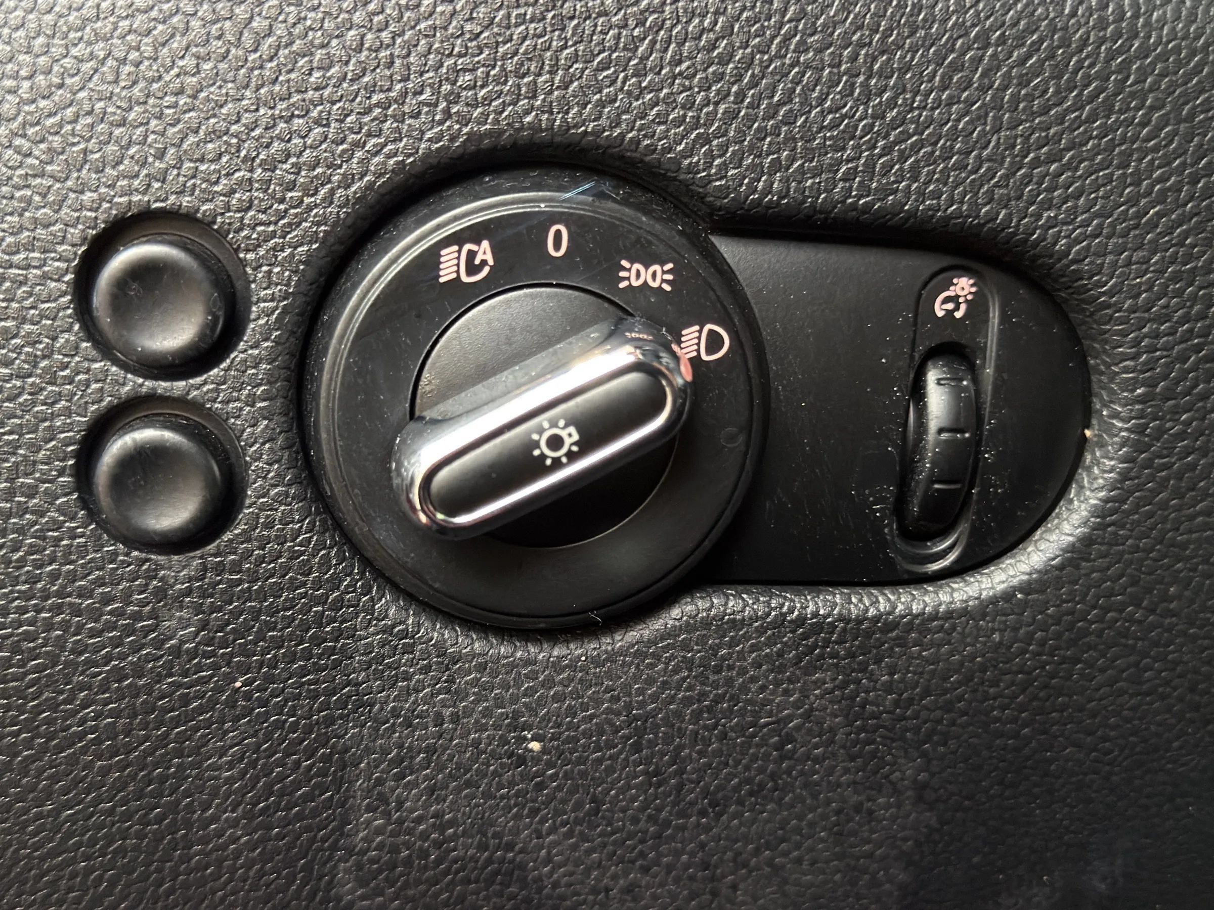 Used 2019 MINI Cooper S FWD image 26