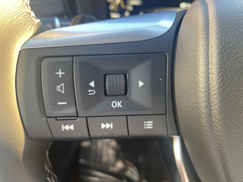 New 2026 INFINITI QX60 Sport image 27