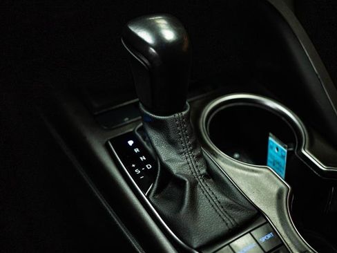 Used 2023 Toyota Camry SE w/ Convenience Package image 20