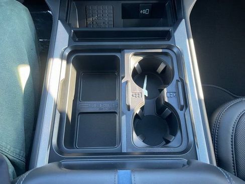 New 2026 Ford F250 Platinum w/ FX4 Off-Road Package image 34