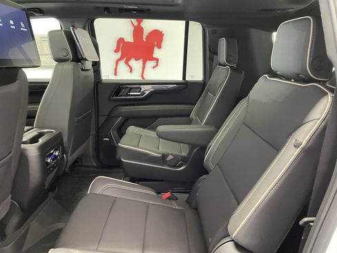 New 2026 GMC Yukon XL Elevation w/ Elevation Premium Package AWD/4WD image 13