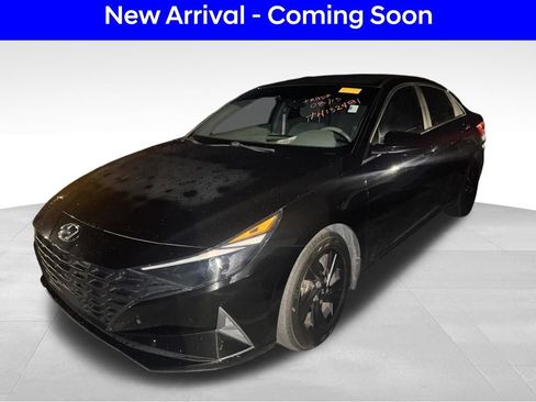 Used 2021 Hyundai Elantra SEL w/ Convenience Package FWD image 1