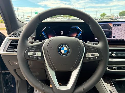 New 2026 BMW X5 xDrive50e w/ Executive Package AWD/4WD image 12