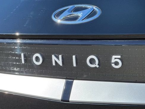 Used 2024 Hyundai Ioniq 5 SEL RWD image 34