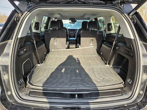 Used 2021 Jeep Grand Cherokee L Limited image 23