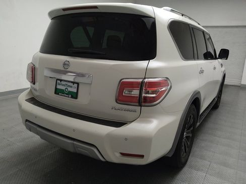 Used 2017 Nissan Armada Platinum w/ Interior Lighting Package RWD image 7