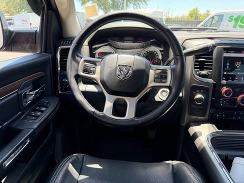 Used 2018 RAM 2500 Laramie w/ Sport Appearance Group AWD/4WD image 7