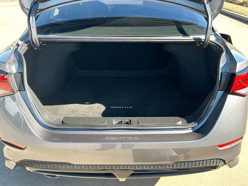 Used 2023 Nissan Sentra SR w/ Midnight Edition Package image 22