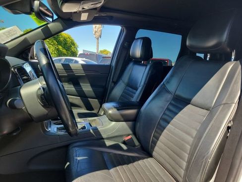 Used 2020 Jeep Grand Cherokee Limited X RWD image 17