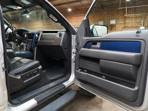Used 2013 Ford F150 Raptor w/ SVT Exterior Graphics Pkg AWD/4WD image 34