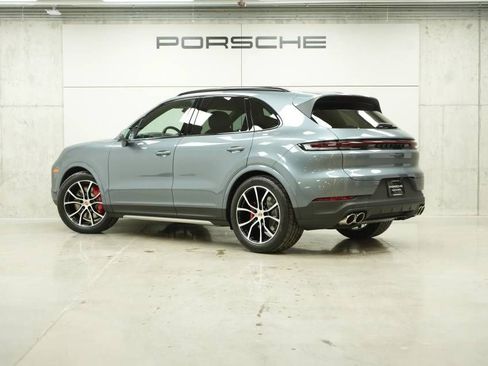 New 2026 Porsche Cayenne S AWD/4WD image 3