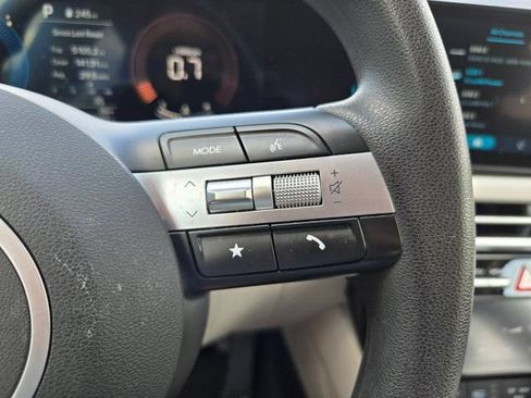 Used 2025 Hyundai Tucson SEL FWD image 21