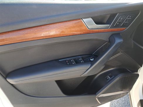 Certified 2023 Audi Q5 2.0T Premium Plus w/ Premium Plus Package image 20