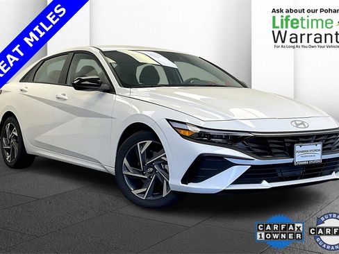 Certified 2025 Hyundai Elantra Sport w/ Cargo Package image 1