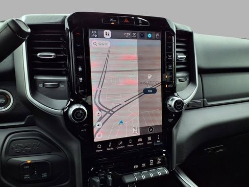 New 2026 RAM 2500 Big Horn AWD/4WD image 7