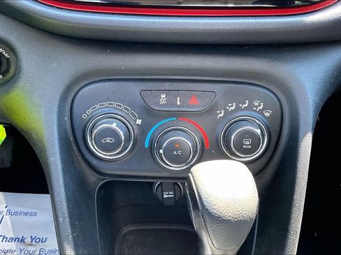 Used 2015 Dodge Dart SXT FWD image 31
