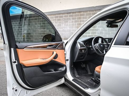 Used 2023 BMW X3 xDrive30i w/ Convenience Package w/ZPA AWD/4WD image 7
