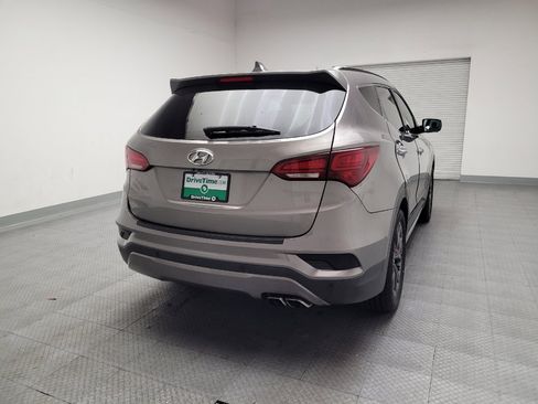Used 2017 Hyundai Santa Fe Sport image 7