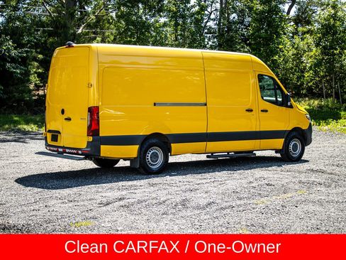 Used 2021 Mercedes-Benz Sprinter 2500 image 8