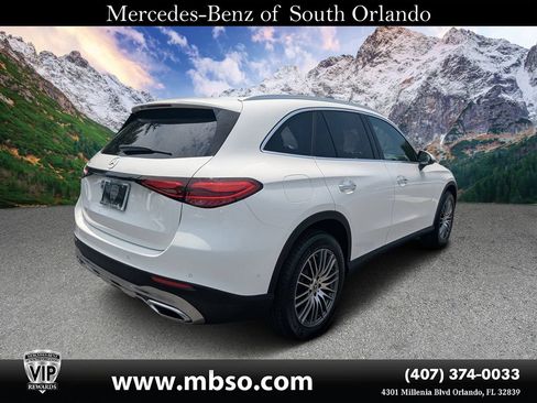 Certified 2025 Mercedes-Benz GLC 300 image 36