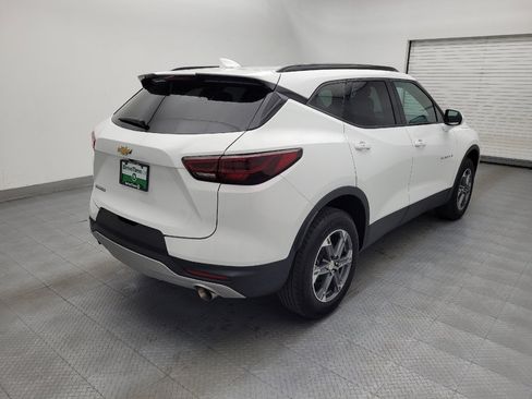 Used 2024 Chevrolet Blazer LT w/ Convenience Package FWD image 9
