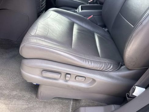Used 2014 Honda Odyssey Touring image 17