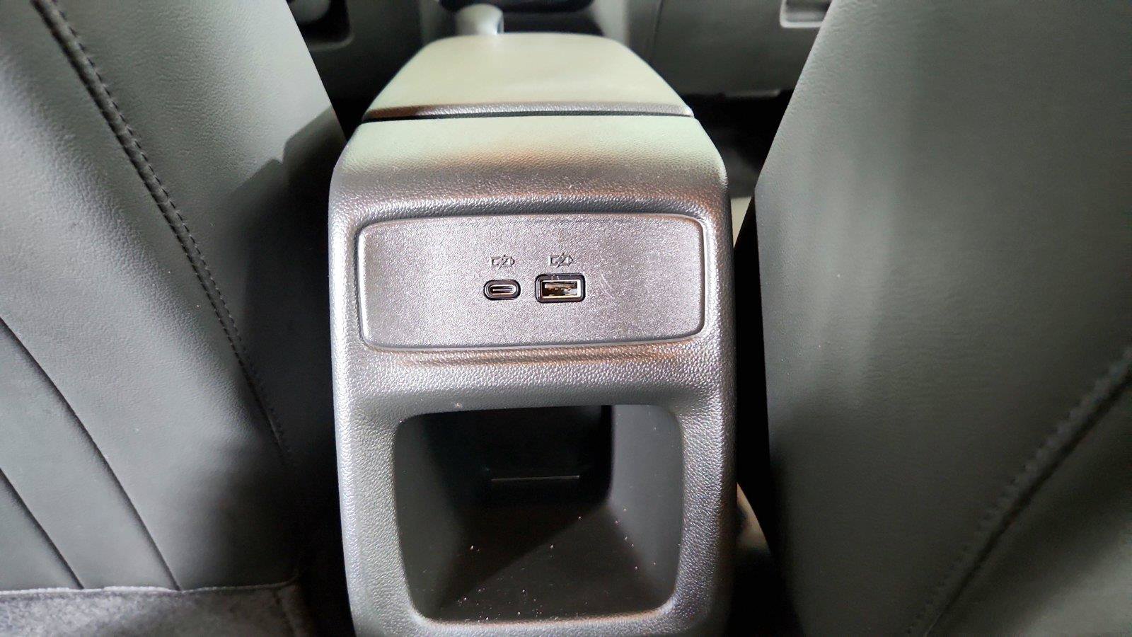 Used 2024 Chevrolet Trax RS w/ Driver Confidence Package FWD image 21