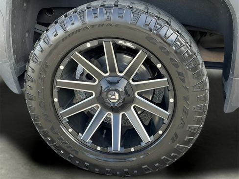 Used 2019 GMC Sierra 1500 Denali w/ Denali Ultimate Package image 19