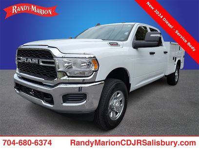 Used 2024 RAM 2500 Tradesman w/ Chrome Appearance Group