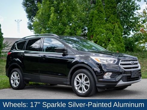 Used 2018 Ford Escape SE FWD image 3
