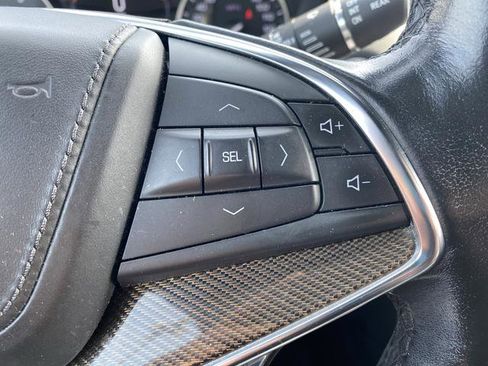 Used 2019 Cadillac XT5 Platinum AWD/4WD image 35