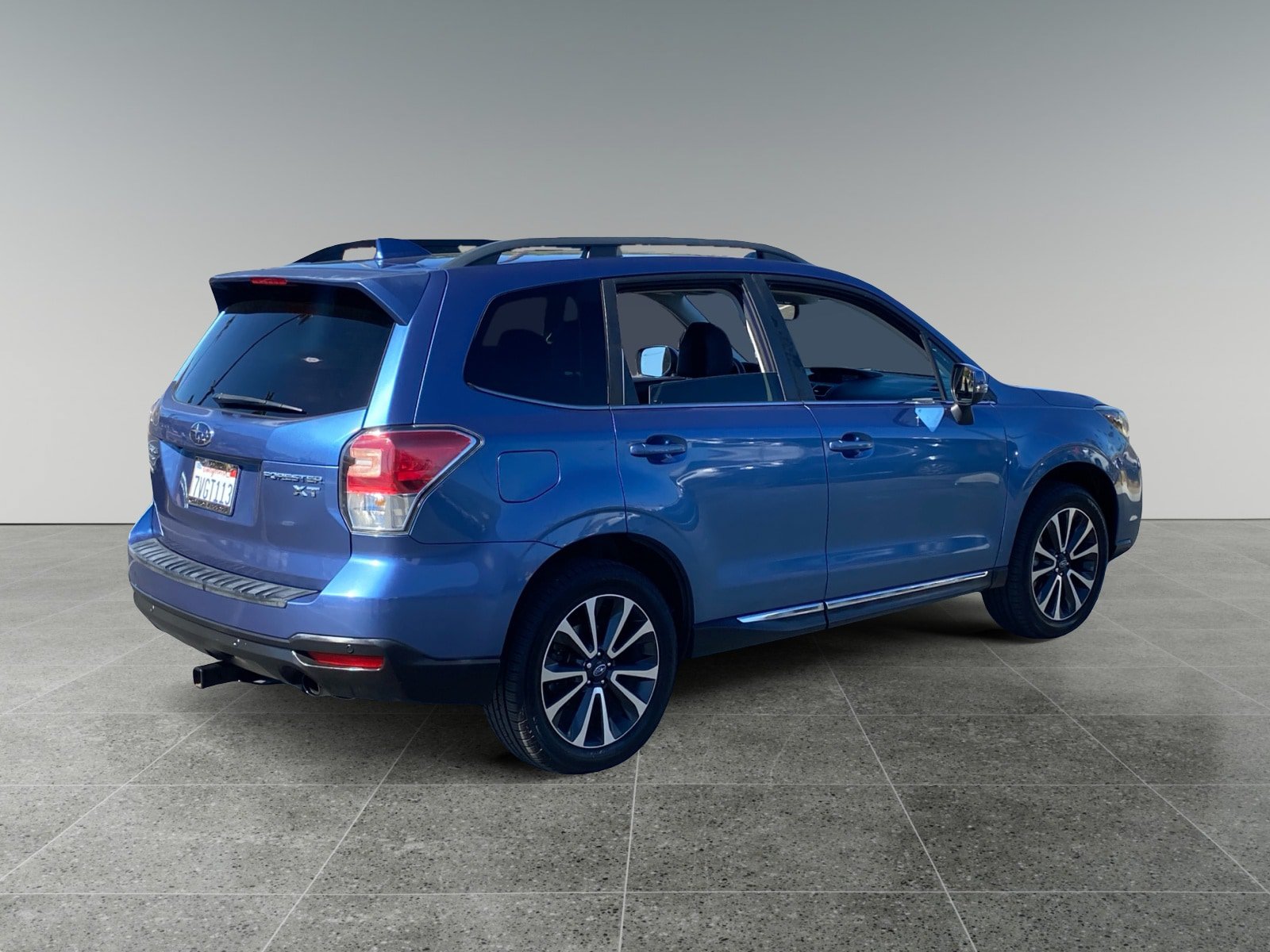 Used 2017 Subaru Forester 2.0XT Touring AWD/4WD image 5
