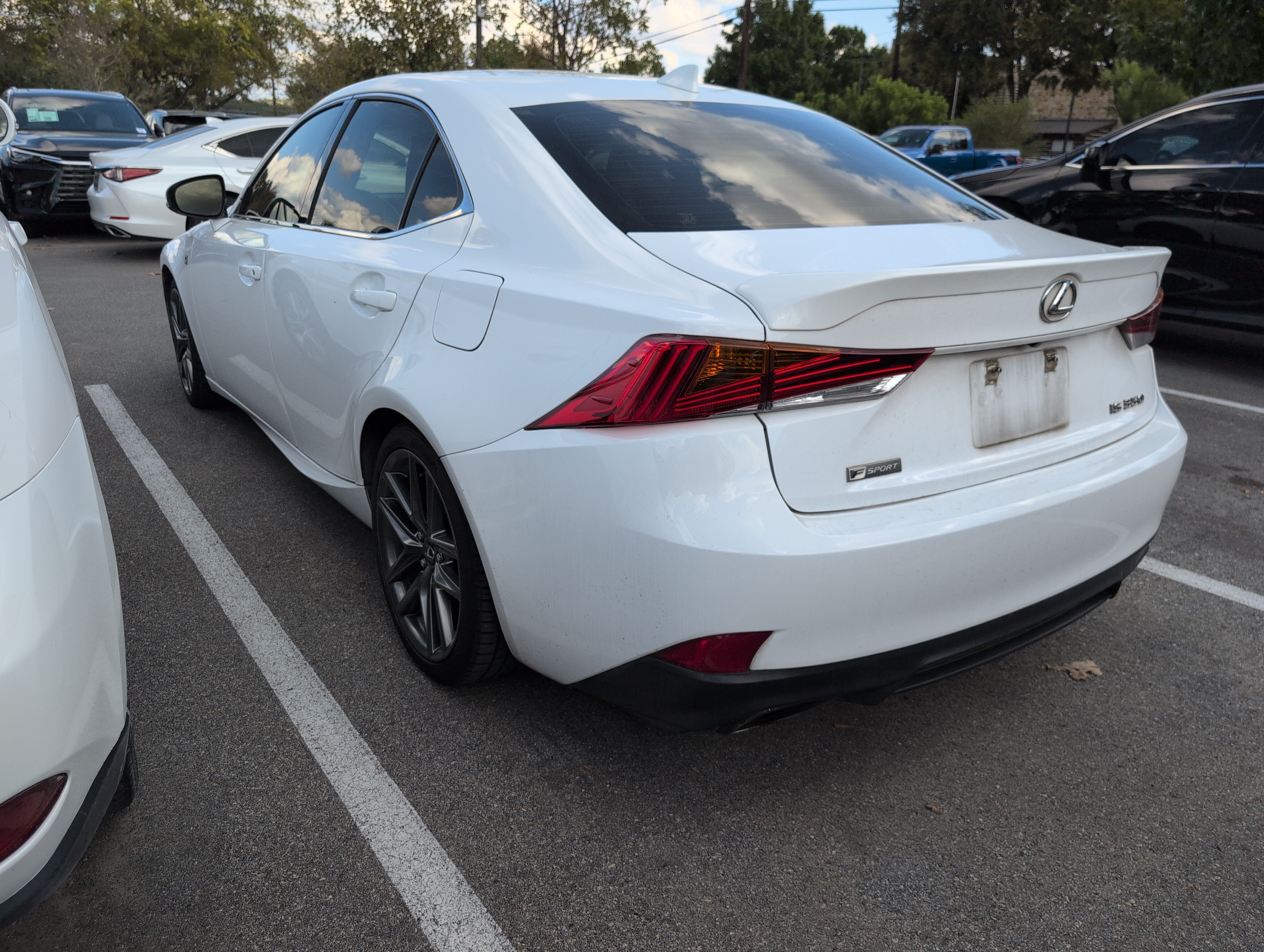 Used 2018 Lexus IS 350 F Sport RWD image 4