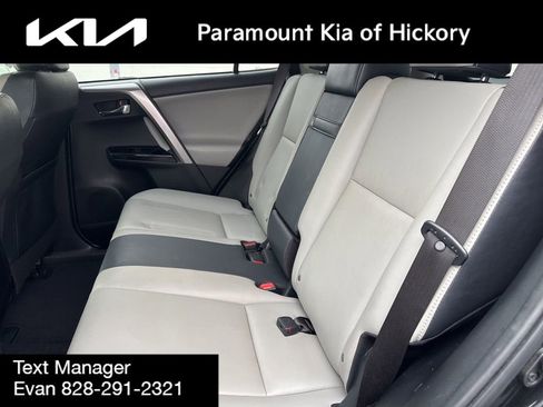 Used 2017 Toyota RAV4 Limited image 13