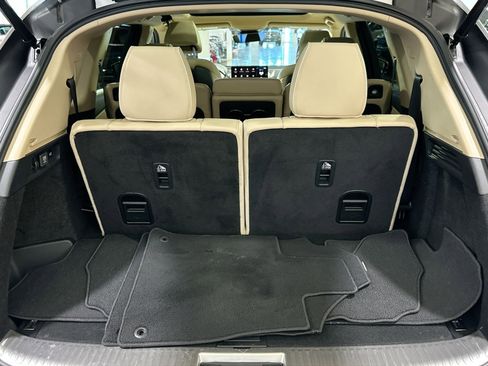 Used 2023 Acura MDX Advance image 37