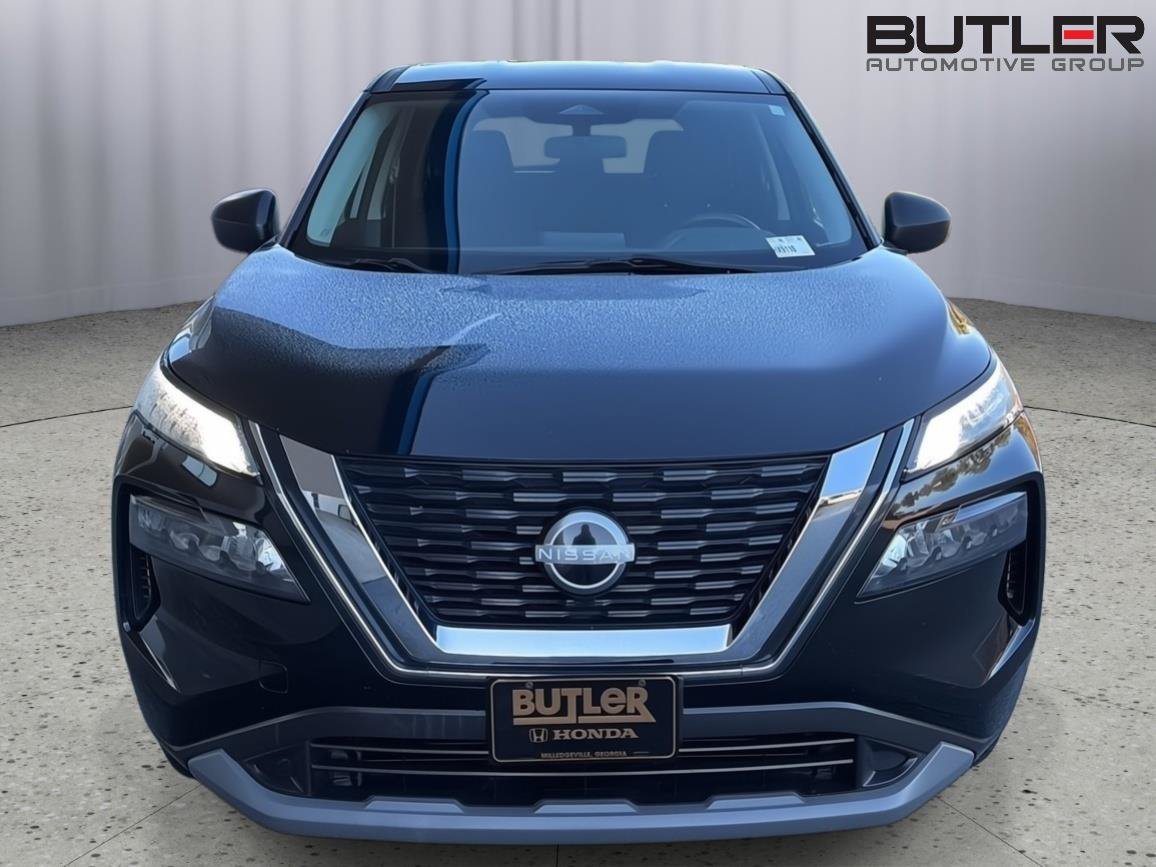 Used 2023 Nissan Rogue S AWD/4WD image 9