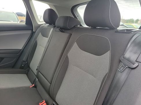 Used 2023 Volkswagen Taos S image 10