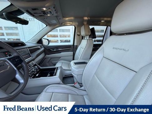 Used 2021 GMC Yukon Denali w/ Denali Ultimate Package image 14