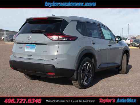 New 2026 Nissan Rogue SV w/ SV Premium Package image 5