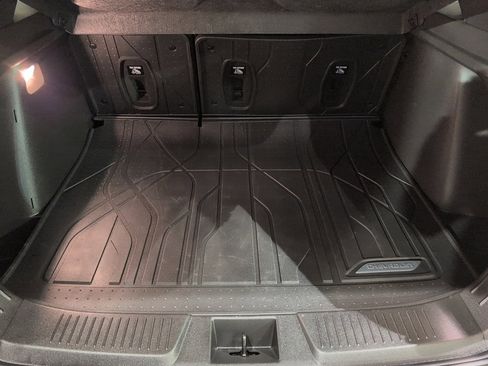 Used 2025 Chevrolet Trax RS w/ Driver Confidence Package image 33