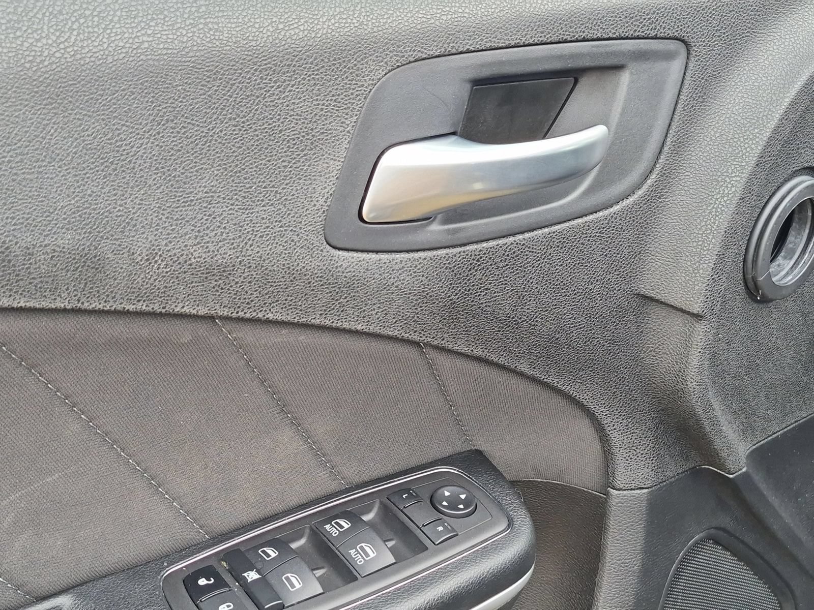 Used 2023 Dodge Charger SXT RWD image 12