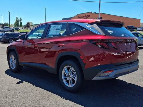 New 2026 Hyundai Tucson SE AWD/4WD image 3