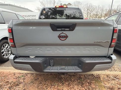 Used 2023 Nissan Frontier PRO-4X w/ Pro Convenience Package image 5