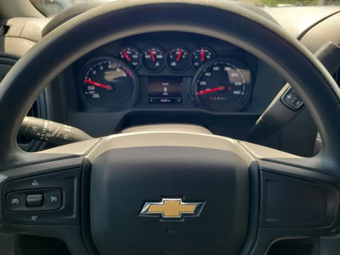 Used 2022 Chevrolet Silverado 1500 Custom RWD image 19