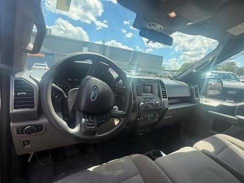 Used 2017 Ford F150 XLT AWD/4WD image 15