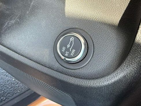 Certified 2024 Buick Envista Preferred w/ Convenience I Package image 17