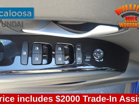 Used 2024 Hyundai Tucson Limited FWD image 13