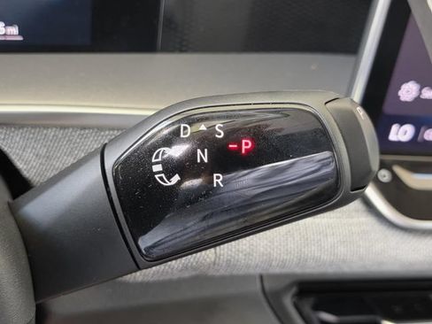 Used 2025 Volkswagen Tiguan S FWD image 27