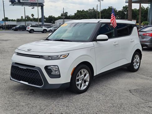 Used 2021 Kia Soul S FWD image 4