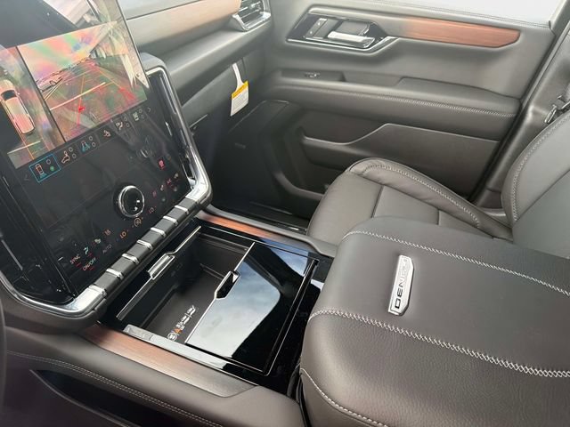 New 2026 GMC Yukon XL Denali w/ Sun & Power Step Package AWD/4WD image 20